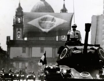 57 anos depois, o fantasma ainda assombra