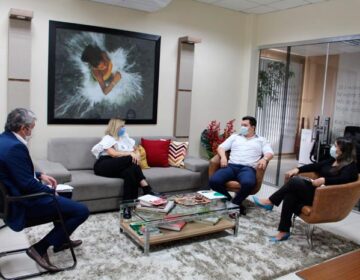 Acácio anuncia recursos para estúdio da rádio e TV do Ministério Público