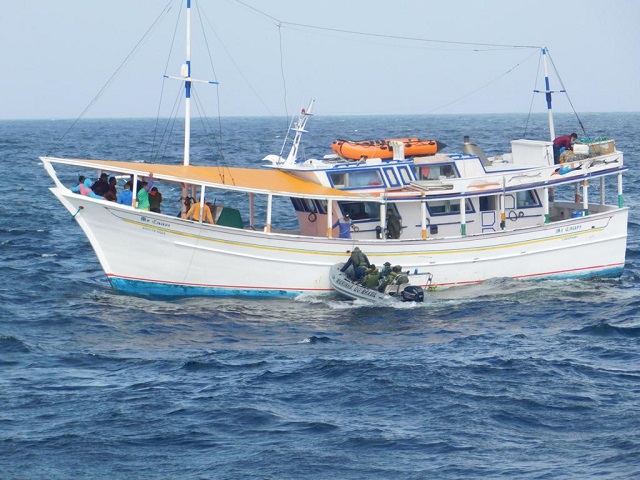 Mais um barco pesqueiro da Venezuela é apreendido no litoral do Amapá