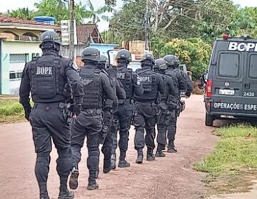URGENTE: Assaltantes mantêm família refém em Macapá