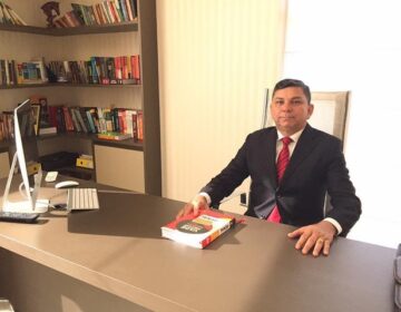 Defesa de Dawson diz que vídeo de sexo foi divulgado por garotas de programa