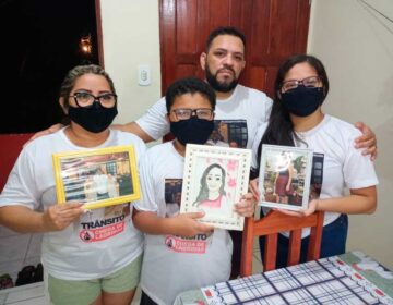 Dawson tem contas bloqueadas a pedido de filhos de vítima