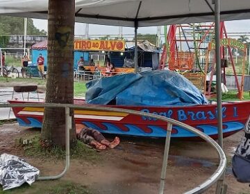 Em parque de diversões, briga entre colegas termina em morte