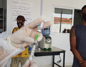 Pessoas de 39 anos e outros grupos começam a ser vacinadas