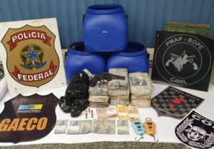 Polícia Federal e Militar apreendem crack e cocaína em ilha no rio Vila Nova