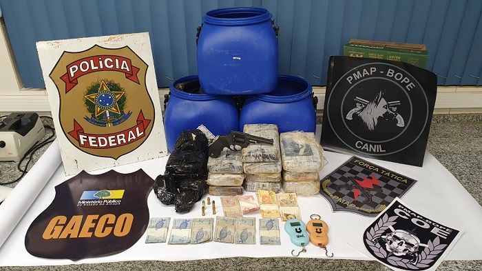 Polícia Federal e Militar apreendem crack e cocaína em ilha no rio Vila Nova