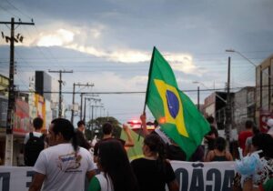 No Amapá, oposição à Bolsonaro também organiza protestos