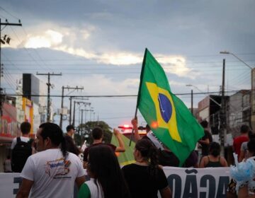 No Amapá, oposição à Bolsonaro também organiza protestos