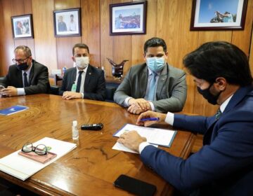 Ministro assina concessão de emissora adventista no Amapá