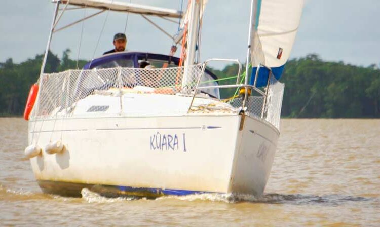 Expedição do Amapá enfrenta tempestade na aventura pelo Rio Amazonas