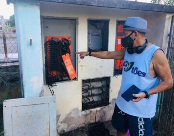 Furto de cabos deixa praça no escuro