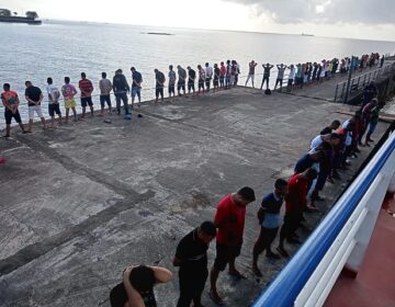 PM impede festa em embarcação com 160 passageiros sem máscaras