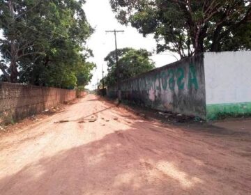 Namorada é suspeita de matar aniversariante a facadas, diz polícia