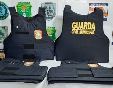 Durante entrega de coletes, Furlan fala em armar Guarda Municipal