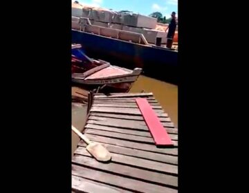 Balsas ‘atropelam’ barco, causam destruição e revoltam ribeirinhos no Amapá