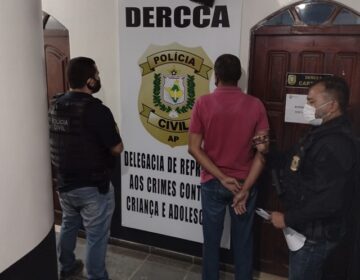 Professor é preso por importunação sexual de aluno de 17 anos