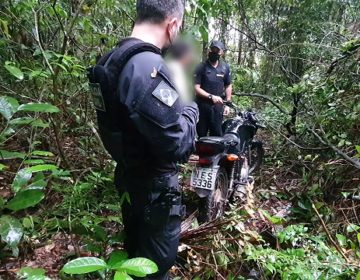 Polícia encontra motocicleta roubada em latrocínio