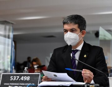 Senador diz que falta comida e emprego ao votar contra aumento triplo do fundo eleitoral