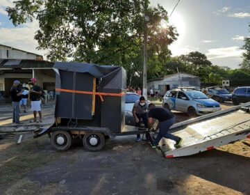 Festa clandestina com aparelhagens de som tinha mais de 150 pessoas