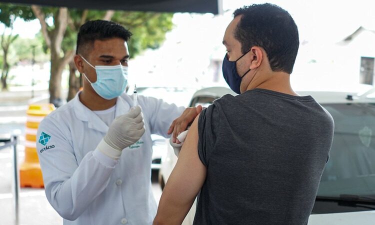 Vacina contra covid: chegou a vez de pessoas de 34 anos