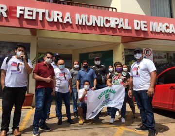 Servidores da saúde de Macapá fazem protesto contra assédio de chefes