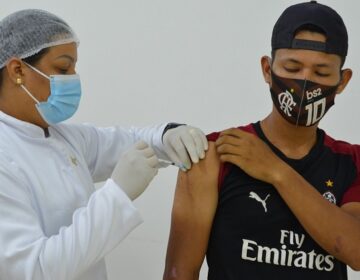 Vacinação de 12 horas alcançou mais de 10 mil pessoas em Macapá