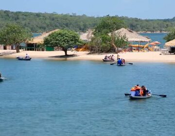 Conhecendo a praia mais bonita do Brasil