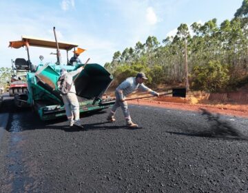 Pavimentação avança na rodovia AP-070