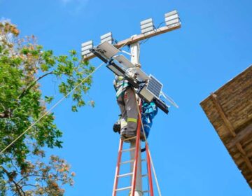 Bailique: Após pedido de Acácio, CEA repassa recursos e PMM inicia iluminação com energia solar