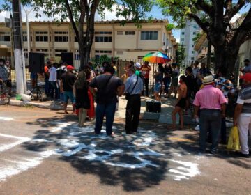 Artistas ‘passam o sal’, pedem transparência e saída de DJ que comanda a cultura
