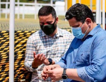 Internet: Senador inspeciona balsa que vai lançar 770 km de fibra ótica no Amapá