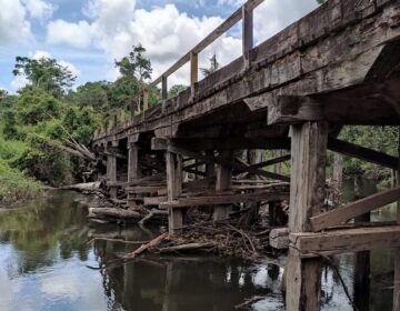 Caminho para abastecer garimpo, ponte do Flamam causa preocupação