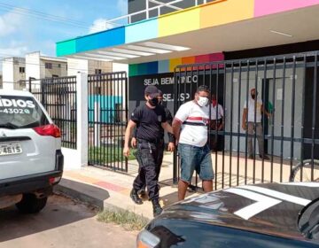 Homem foi morto no lugar dos filhos, afirma polícia