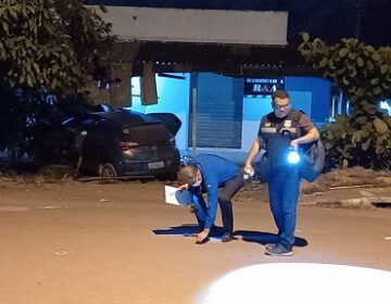 Perseguição policial termina com tiroteio e 3 mortos