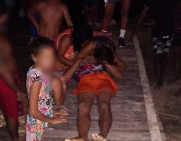 Ribeirinho morre eletrocutado ao desembarcar de catraia