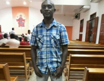 Mototaxista baleado quando chegava em casa com comida para sua família morre no HE
