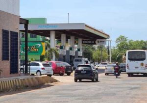 Amapá congela até o fim de janeiro o 'preço médio' da gasolina e diesel