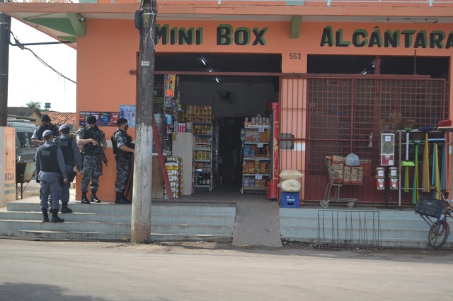 Bandidos fizeram compras para planejar roubo a mercantil, diz Bope