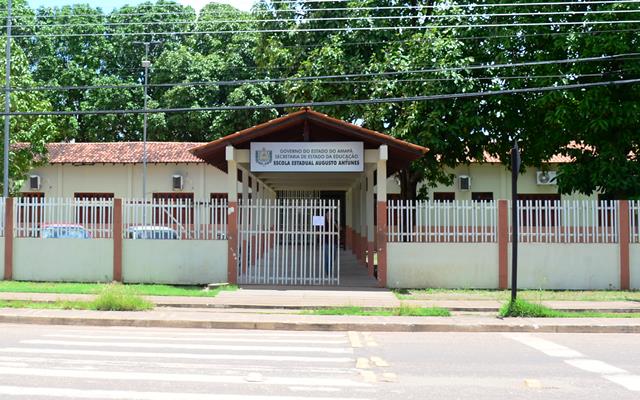 No Amapá, escola suspende aulas presenciais após confirmação de aluno com covid-19