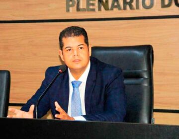 OAB: Após guerra judicial, Auriney é reeleito para o 3º mandato