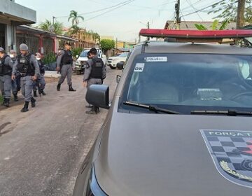Suspeito armado morre após confrontar PM duas vezes