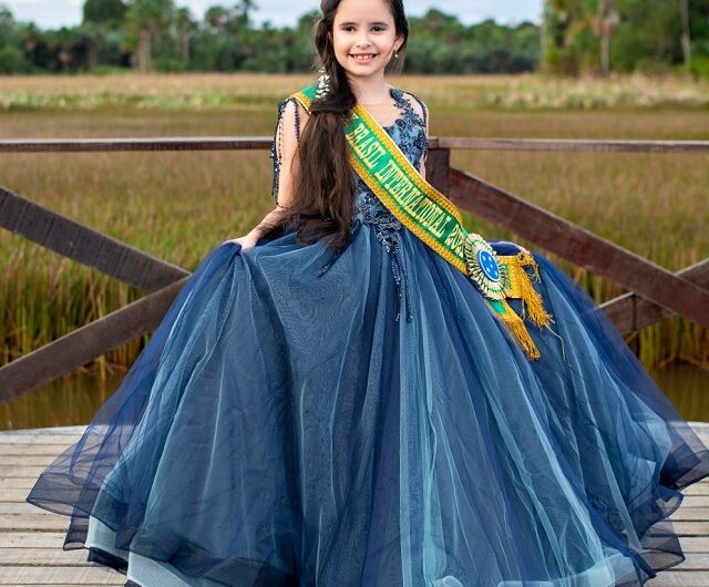Amapaense de 8 anos ganha seu 7° concurso de beleza