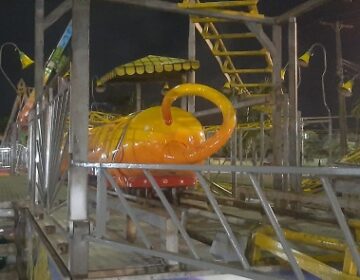 Parque de diversões é interditado