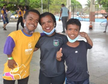 Alvo de preconceito, família com nanismo é símbolo de amor e superação no Amapá