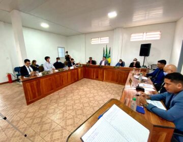 Câmara de Oiapoque recebe denúncia do MP contra prefeito