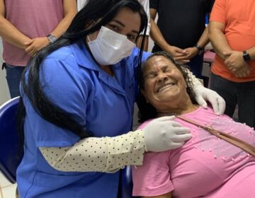 Em Tartarugalzinho, idosos começam a receber próteses dentárias