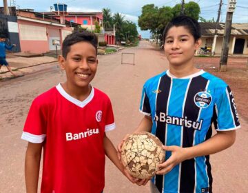 O improvável GreNal e a magia das ‘travinhas’