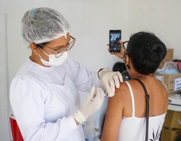 Vacinação prossegue normalmente no feriado de Tiradentes