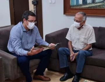 Politizando: A arte da conversa, a volta dos desfiles e mais…
