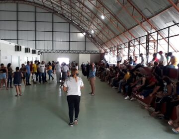 Em Macapá, pacientes esperam mais de 5h na fila para fazer teste de covid-19